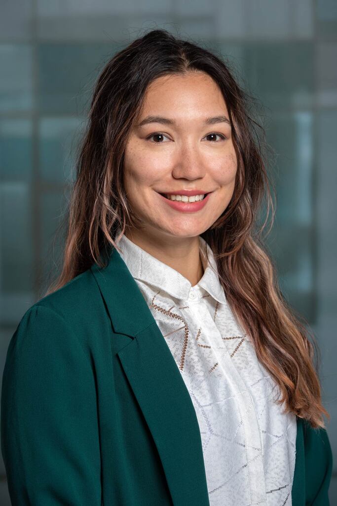 Photo of Lisa Ashari