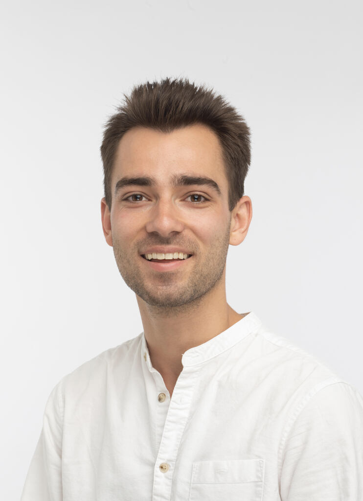 Photo of Dan Ellis