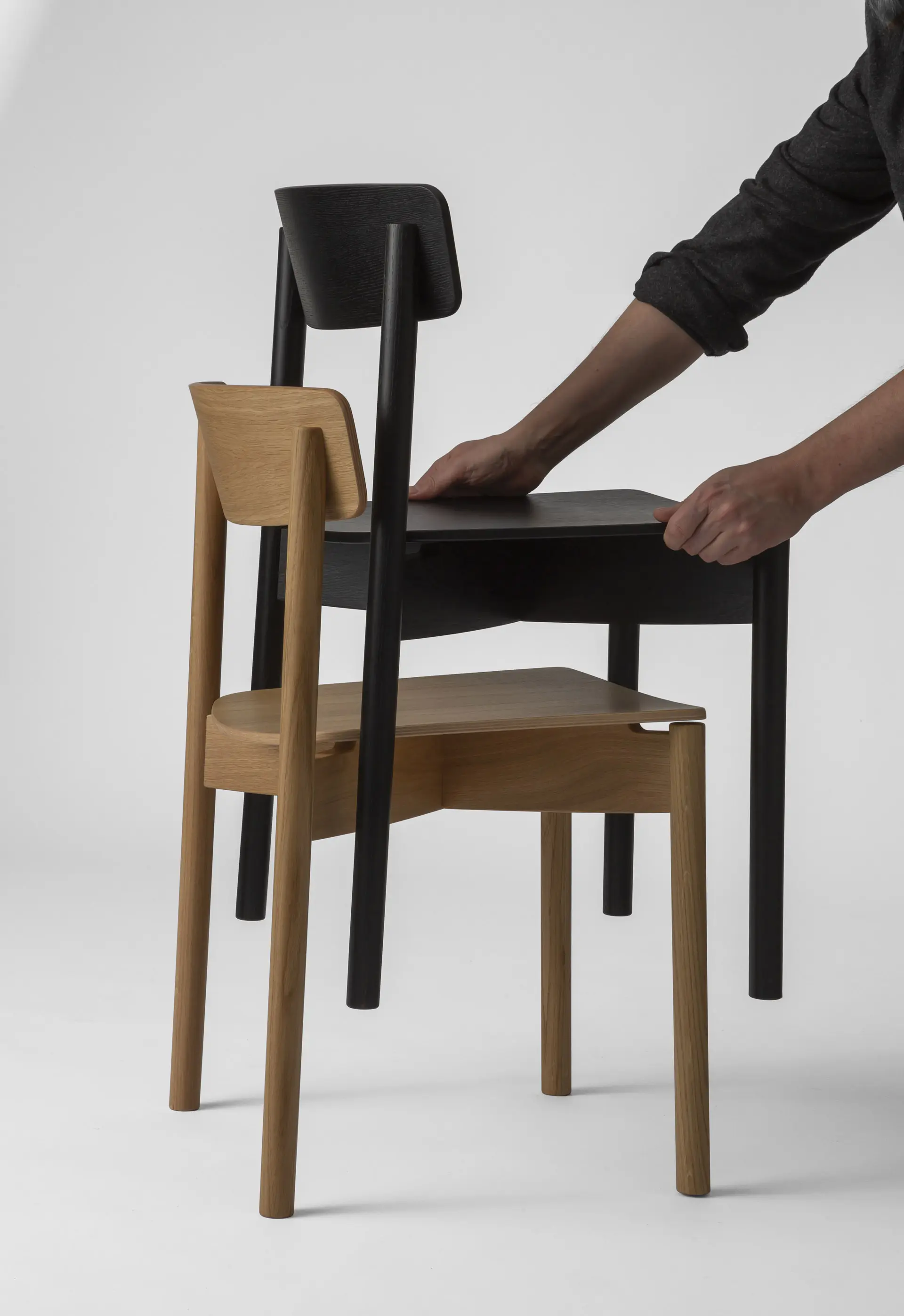 TAKT T01 Cross Chair, 2019